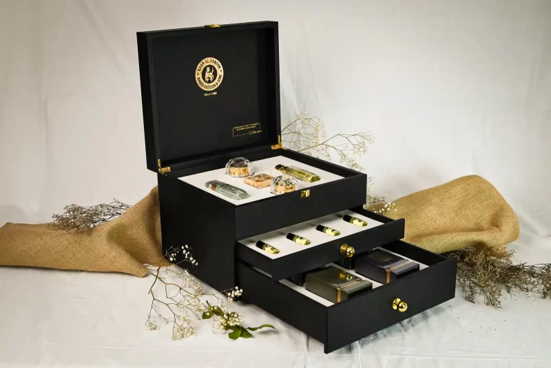 Black Luxurious Box