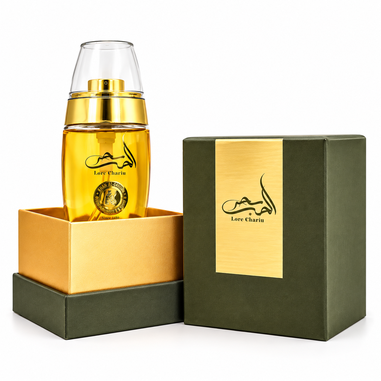 A captivating 50 ml oil perfume blending apple and caramel with vanilla, brown sugar and apricot over a warm base of white musk, dry amber and cedar wood.
